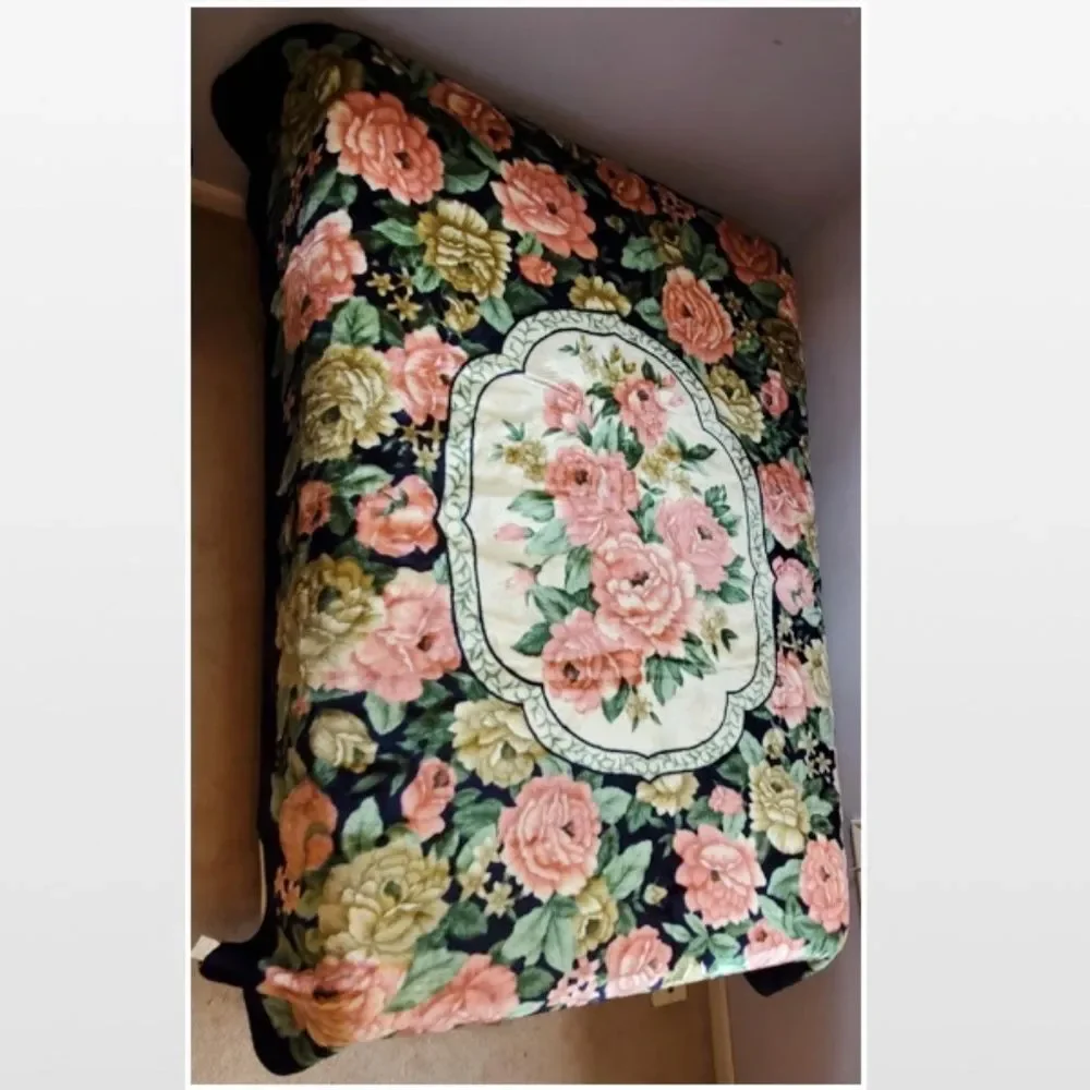 Vintage Blanket Home Queen Blue ReversiblePink Floral Heavy Weight Bedspread VTG
